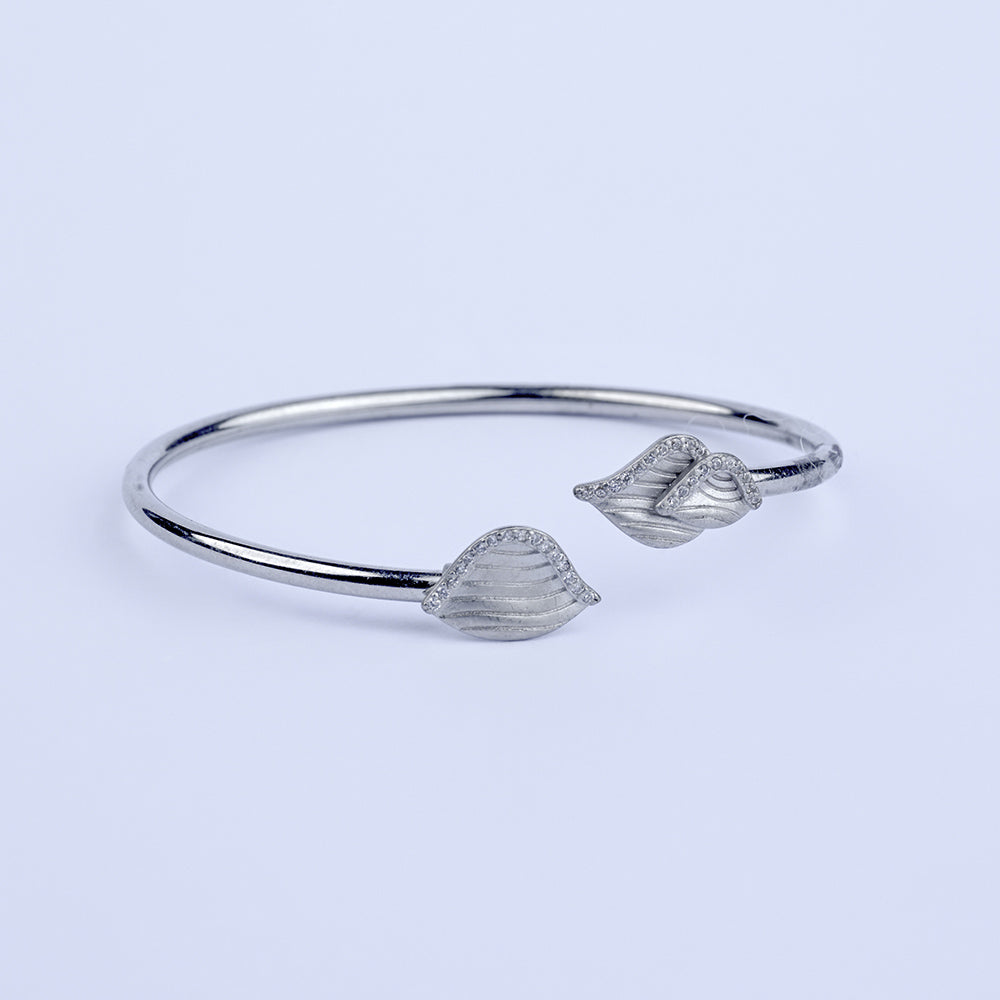Antiq Met Unique Platinum Silver Lsb